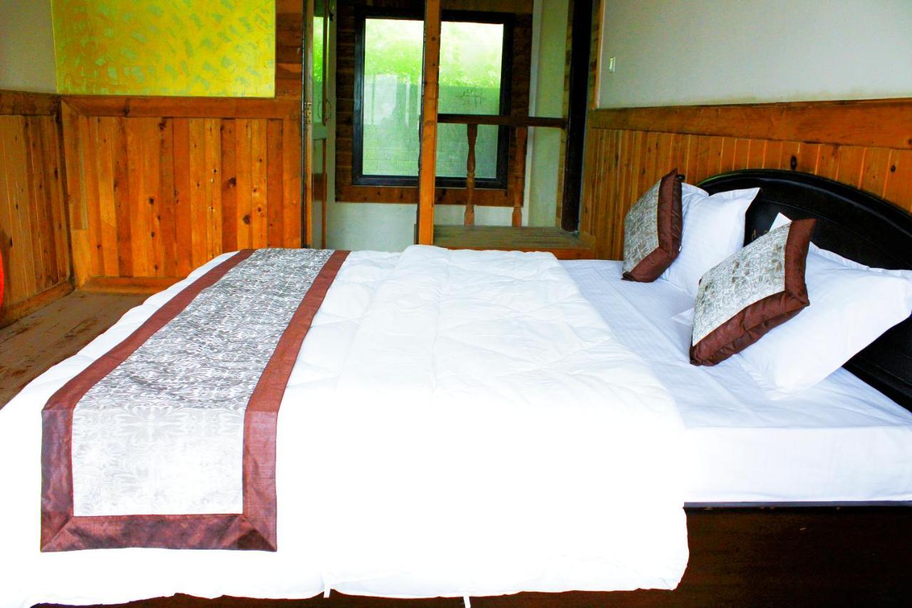 The Canadian Woods Resort Nainital Ngoại thất bức ảnh