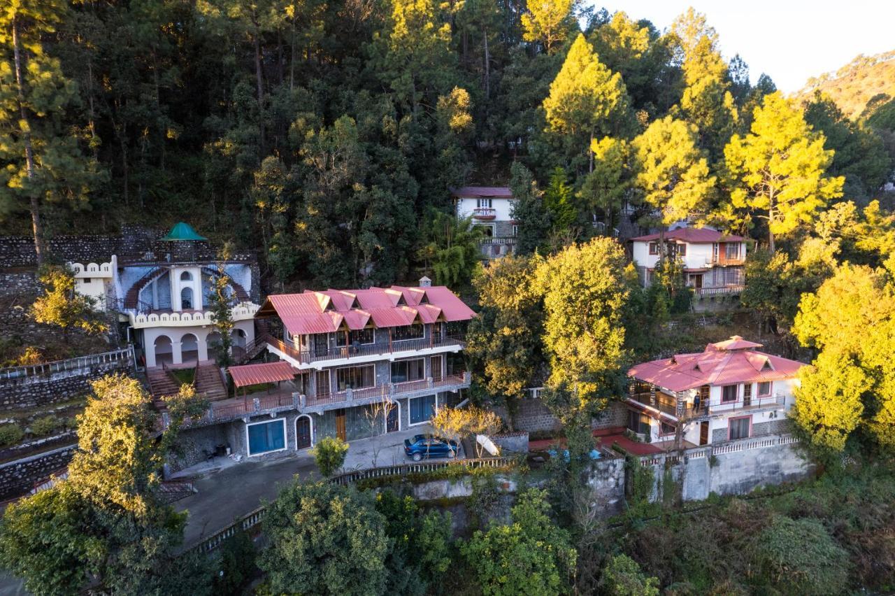 The Canadian Woods Resort Nainital Ngoại thất bức ảnh