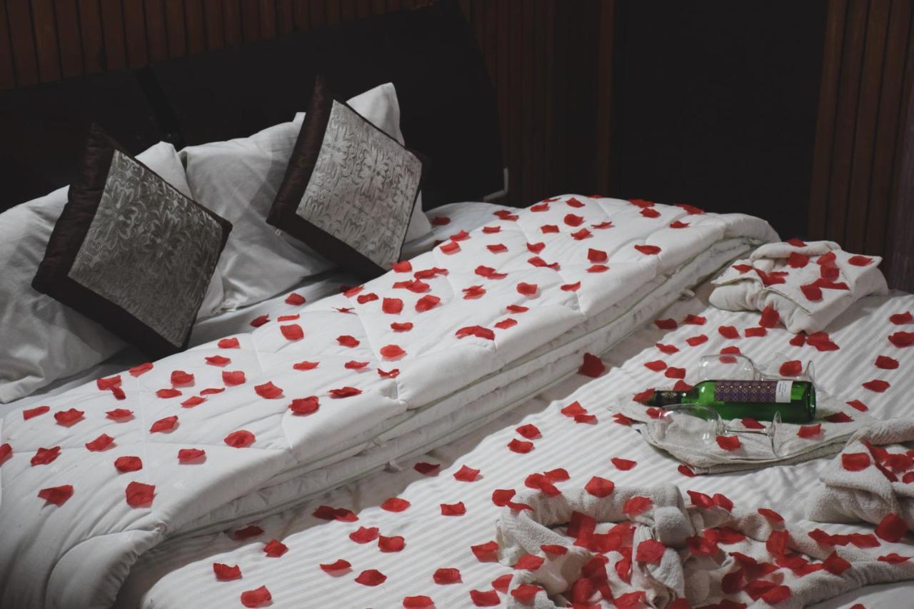 The Canadian Woods Resort Nainital Ngoại thất bức ảnh