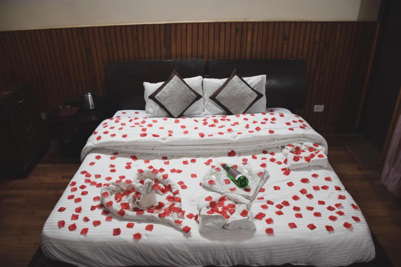 The Canadian Woods Resort Nainital Ngoại thất bức ảnh