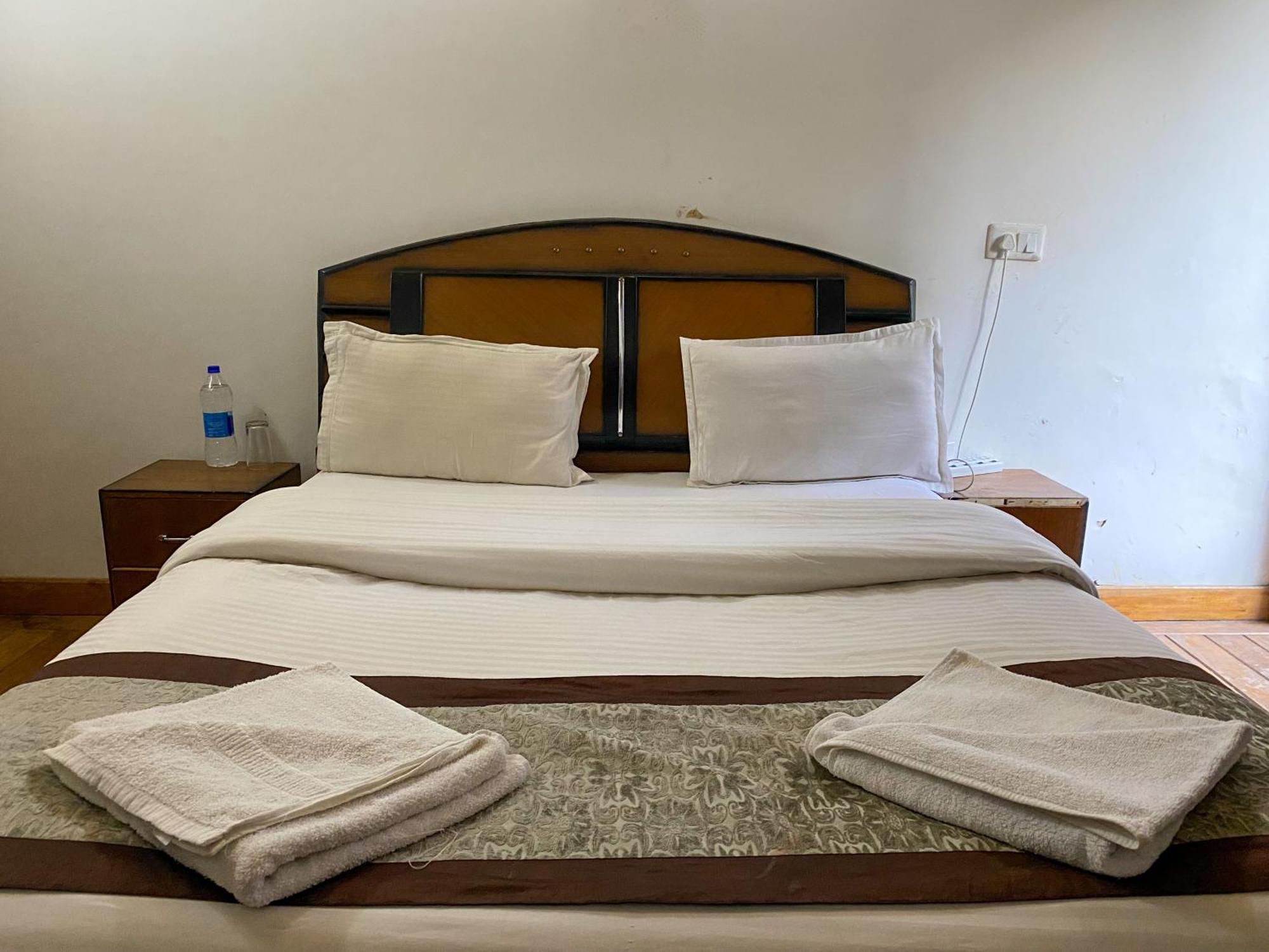 The Canadian Woods Resort Nainital Phòng bức ảnh