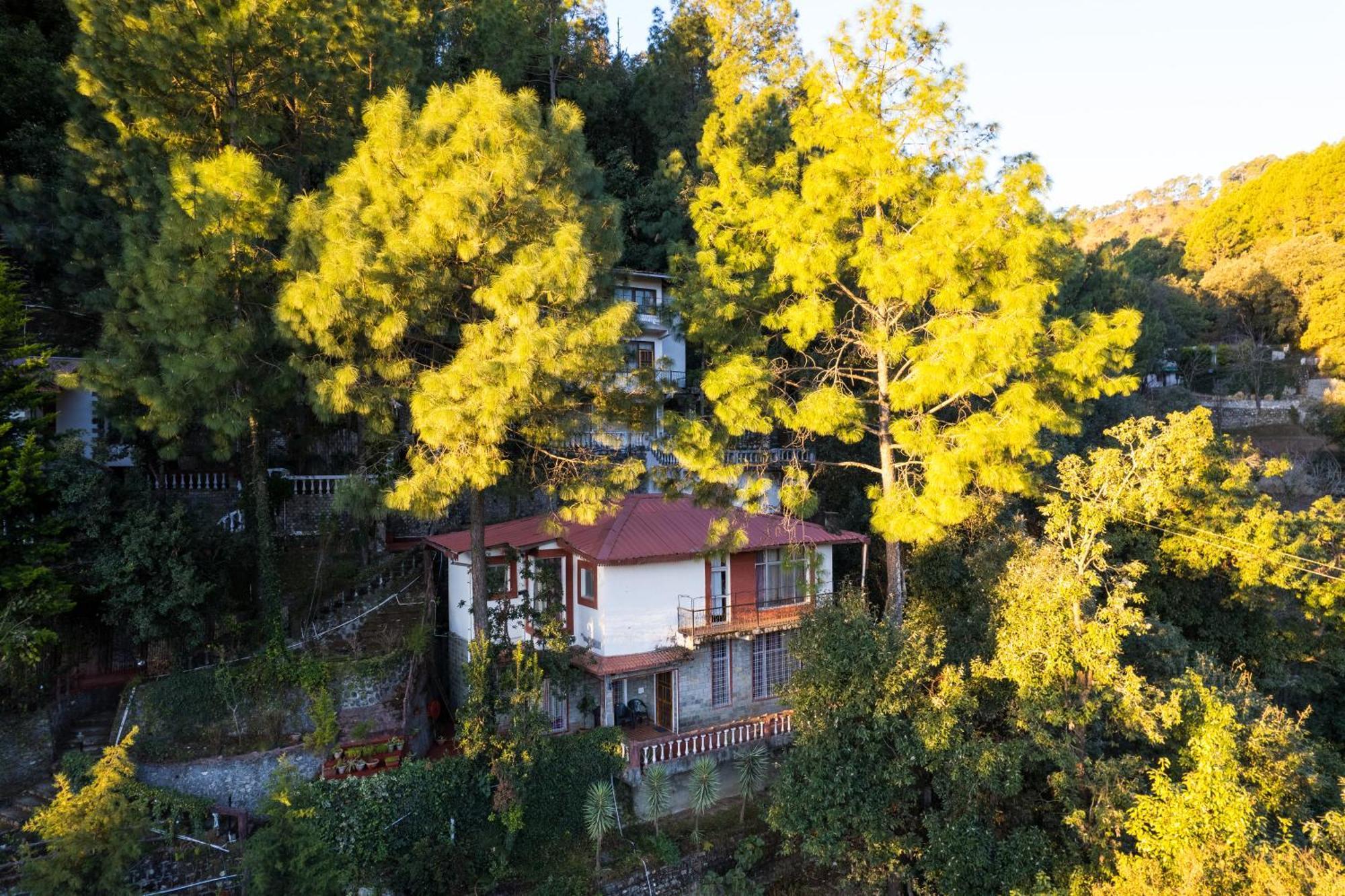 The Canadian Woods Resort Nainital Ngoại thất bức ảnh
